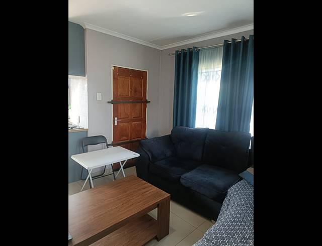 3 BEDROOM HOUSE TO LET IN RIVERSDALE